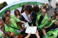 Pénélope LEPREVOST and the volunteers of the Games - ©Frédéric Goualard